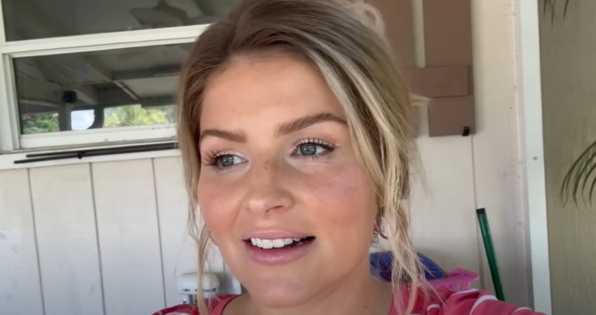 Erin Bates-Bringing Up Bates-YouTube