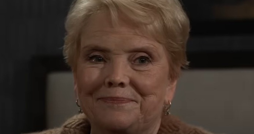 Ronnie Bard-Erika Slezak-General Hospital-YouTube